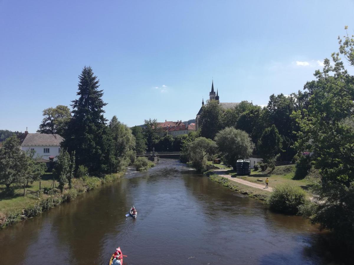 Apartament Dum U Reky Vyšší Brod Zewnętrze zdjęcie